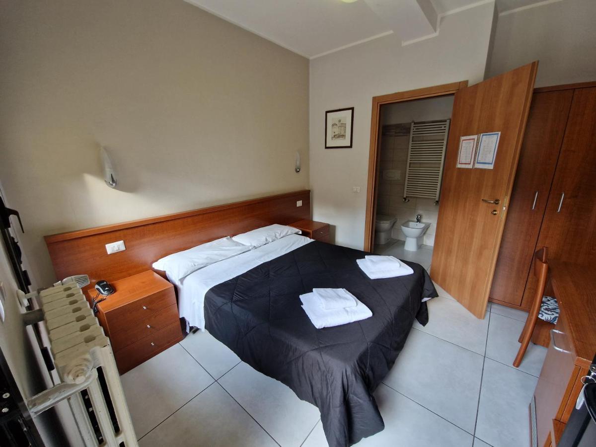 Hotel Bonola Milan Luaran gambar