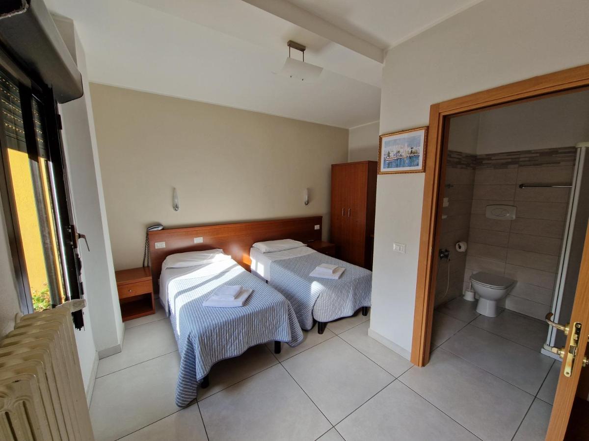 Hotel Bonola Milan Luaran gambar