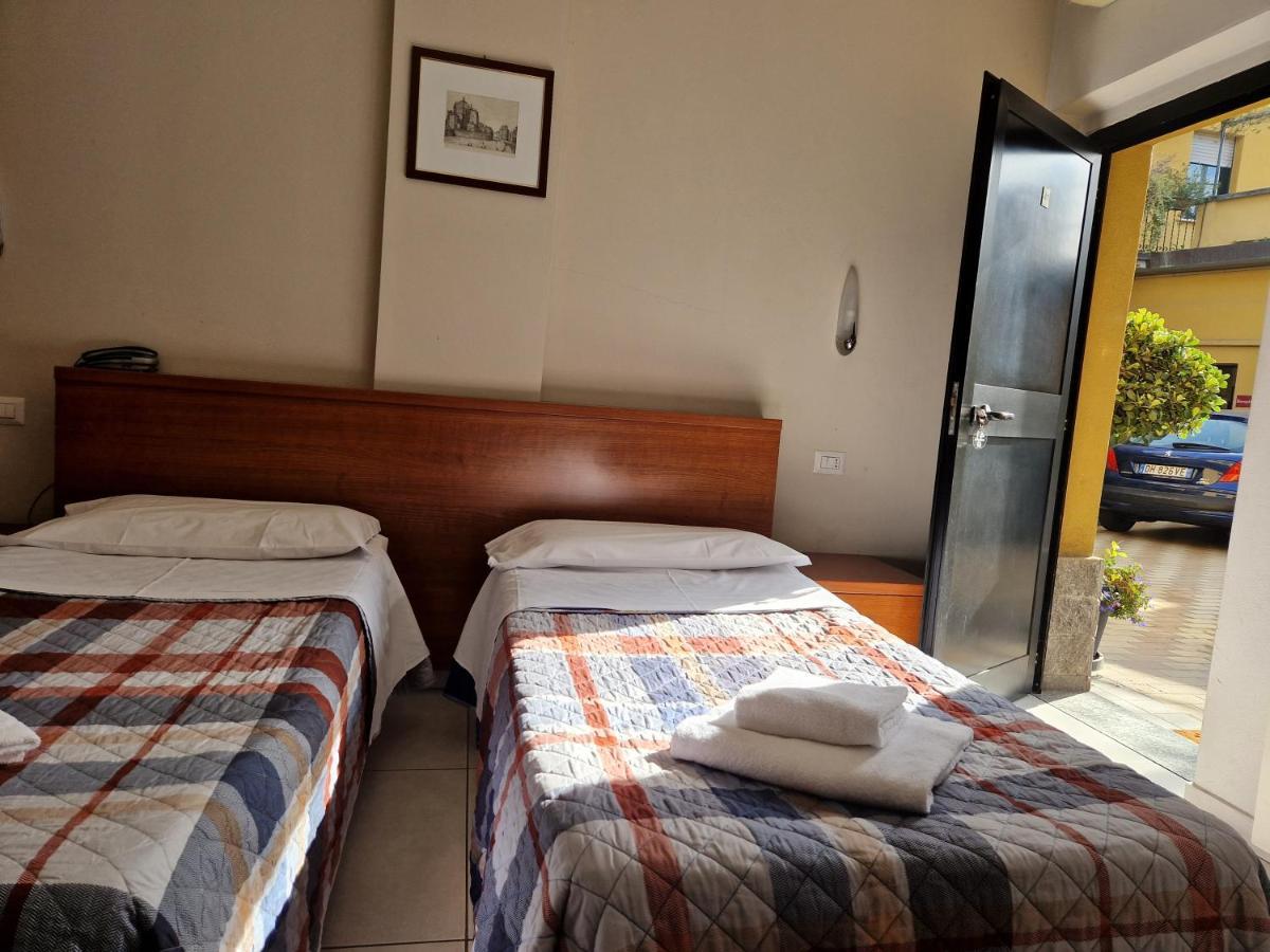 Hotel Bonola Milan Luaran gambar