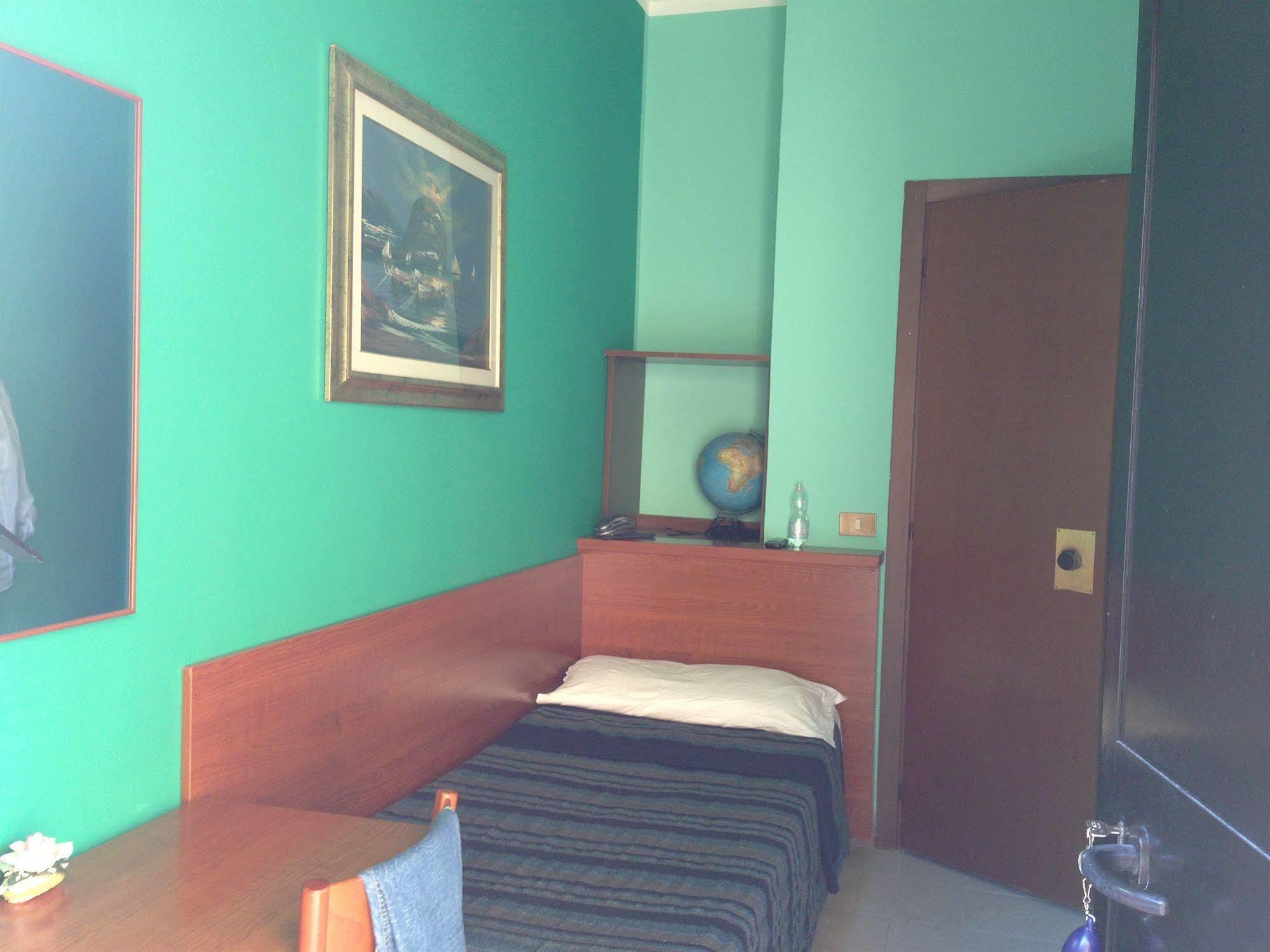 Hotel Bonola Milan Luaran gambar